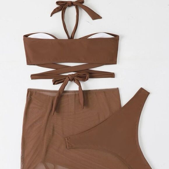 Bikini    - Picture 5 of 7